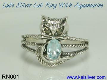 aquamarine gemstone ring