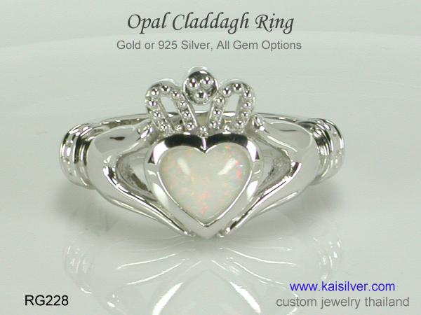 opal ring white gold or 925
