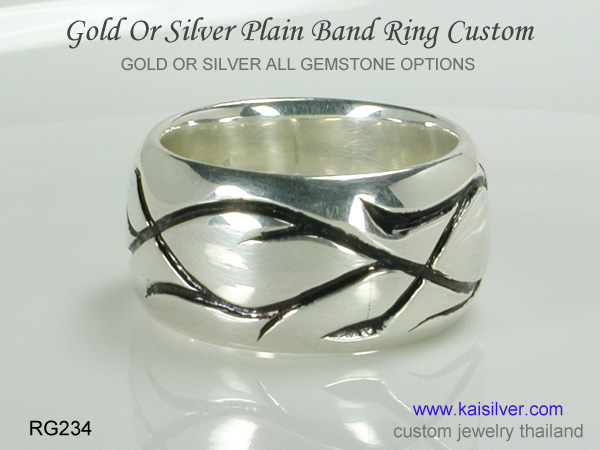 silver wedding band plain